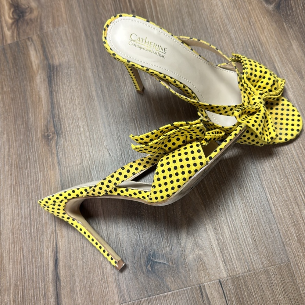 Sandals - Picture 4 of 9